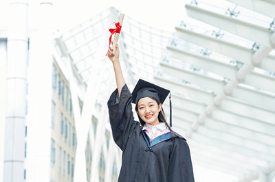 浙江大學在職研究生